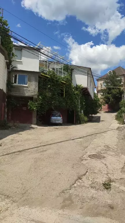 Гараж в Крым, Алушта ул. Вишневая (24 м) - Фото 1