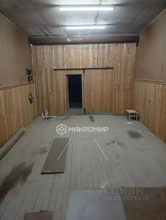 Гараж в Ханты-Мансийский АО, Сургут ул. Сергея Безверхова, 2с2 (48 м) - Фото 1