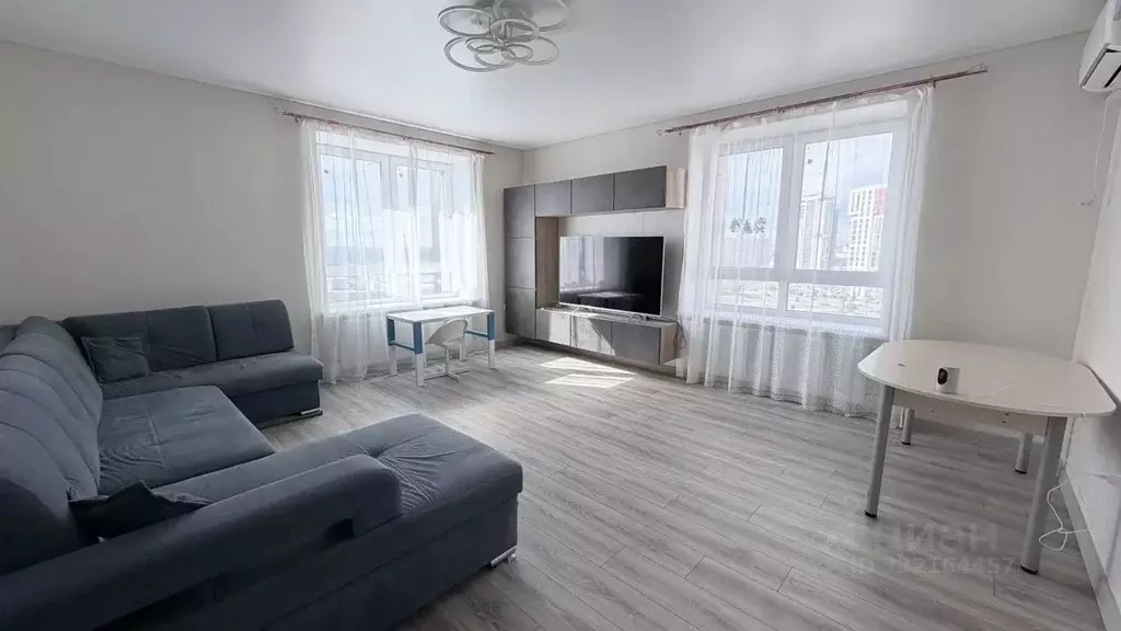 2-к кв. Башкортостан, Уфа ул. Энтузиастов, 13 (63.5 м) - Фото 1