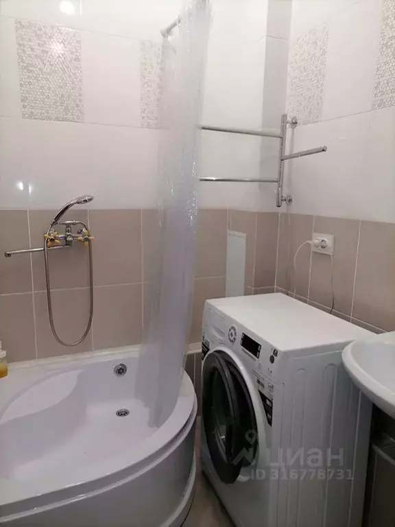 1-к кв. Омская область, Омск ул. 12 Декабря, 117к3 (38.0 м) - Фото 0