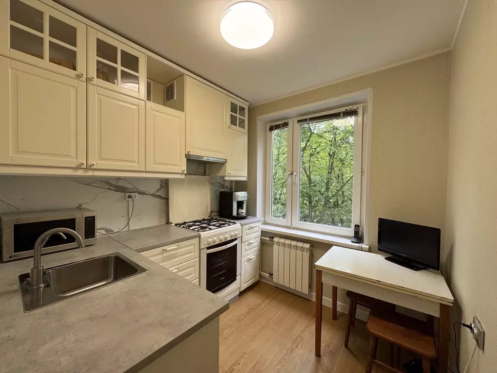 Продаётся 3-к квартира, 58 м - Фото 0