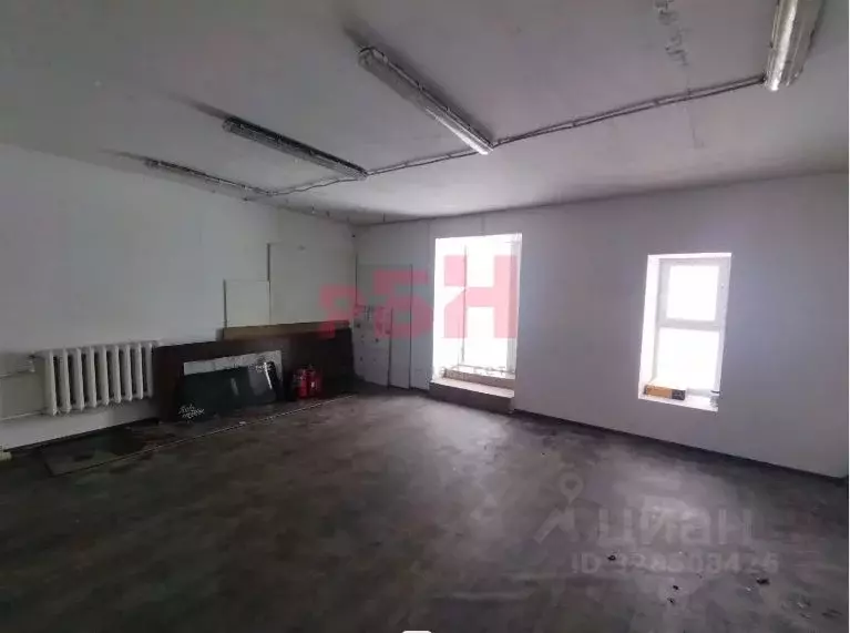 Склад в Тюменская область, Тюмень Харьковская ул., 83 (31 м) - Фото 1