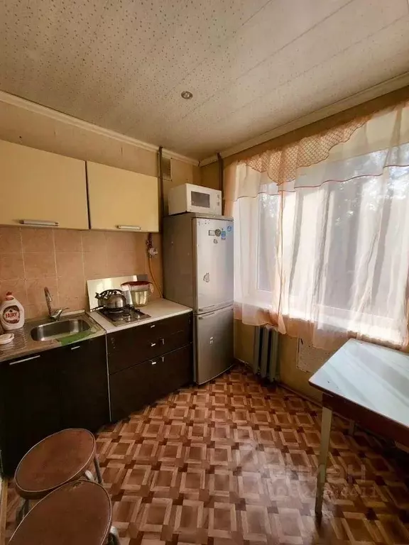 2-к кв. Ленинградская область, Кириши просп. Ленина, 3 (43.0 м) - Фото 1