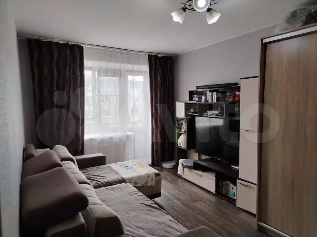 1-к. квартира, 30 м, 4/5 эт. - Фото 0