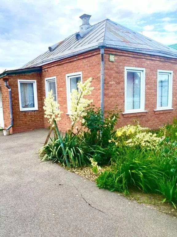 Дом в Краснодарский край, Калининский район, Старовеличковское с/пос, ... - Фото 1