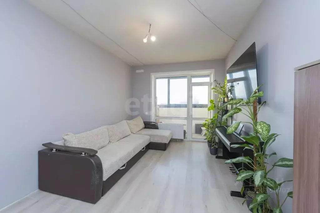 3-к кв. Пермский край, Пермь ул. Фридриха Энгельса, 27 (61.6 м) - Фото 2