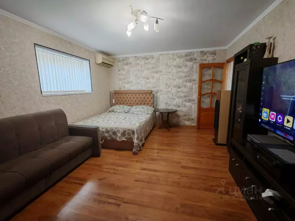 2-к кв. Севастополь просп. Октябрьской Революции, 31 (60.0 м) - Фото 1