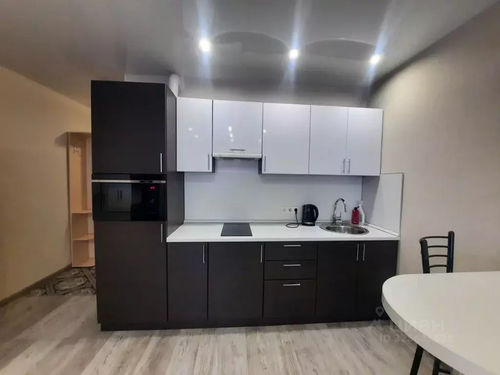 Студия Московская область, Домодедово Южный мкр, ул. Курыжова, 16 ... - Фото 1