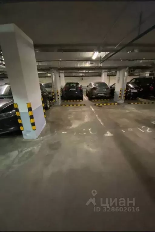 Гараж в Московская область, Мытищи Летная ул., 21/2 (12 м) - Фото 1