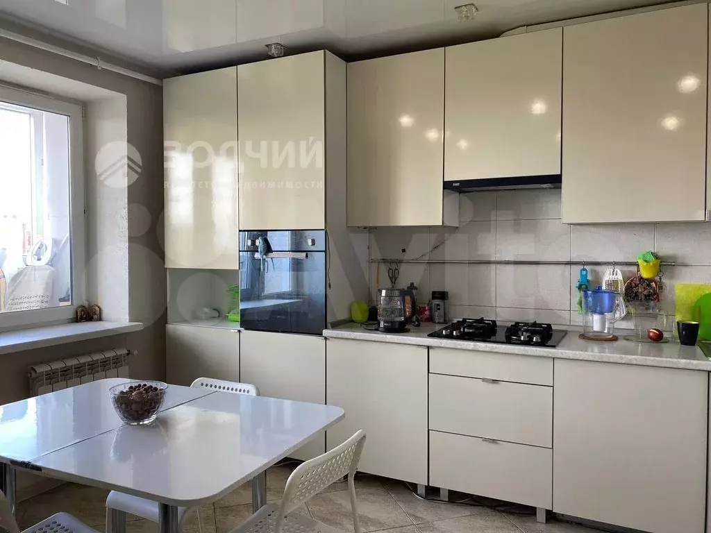 2-к. квартира, 90 м, 10/10 эт. - Фото 1