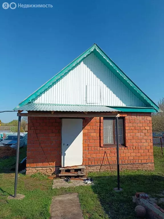 Дом в Красноярский сельсовет (60 м) - Фото 0