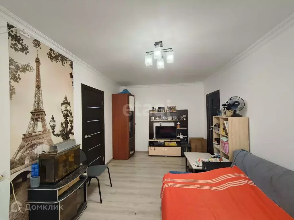 Продаётся 4-к квартира, 61 м - Фото 0