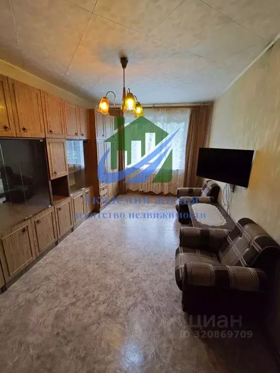 3-к кв. Оренбургская область, Орск ул. Стартовая, 3 (61.3 м) - Фото 1