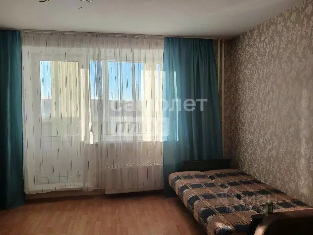 Студия Челябинская область, Челябинск ул. Петра Столыпина, 7 (34.0 м) - Фото 2