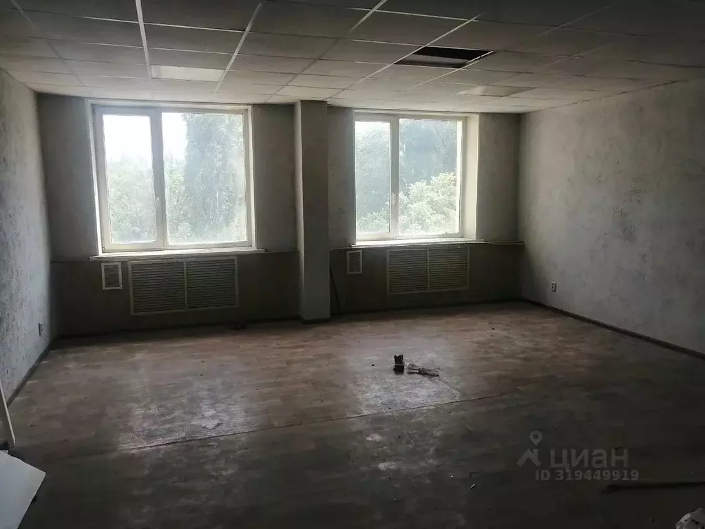 Помещение свободного назначения в Белгородская область, Старый Оскол ... - Фото 1