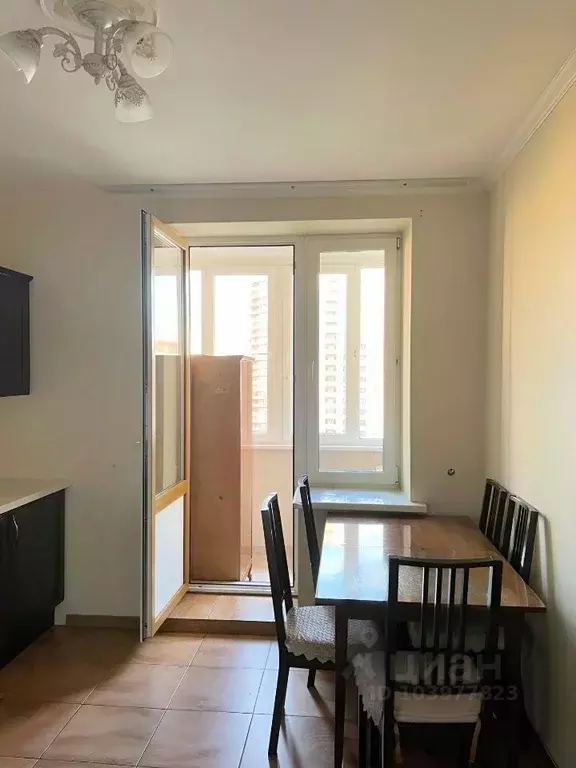 2-к кв. Московская область, Реутов ул. Октября, 24 (70.0 м) - Фото 1