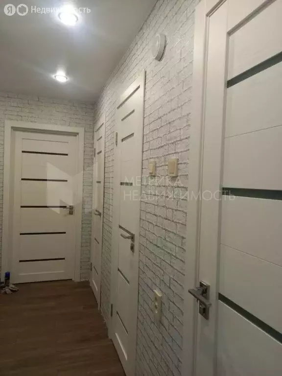 2-комнатная квартира: Тюмень, Станционная улица, 18А (48.5 м) - Фото 0
