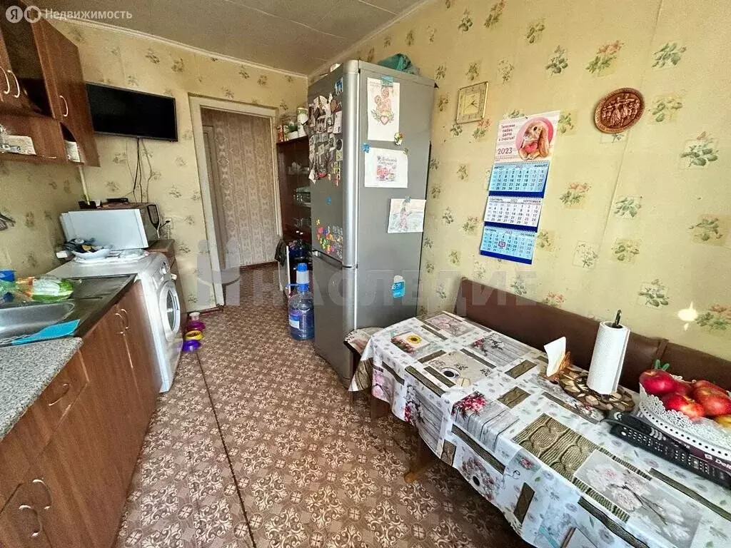 3-комнатная квартира: Белая Калитва, улица Энгельса, 37 (62 м) - Фото 1