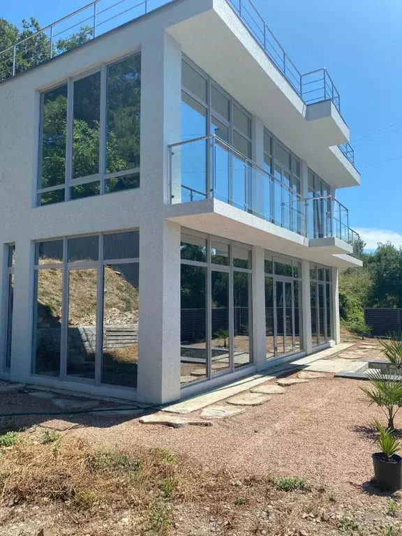 Дом в Крым, Ялта муниципальный округ, Восход пгт ул. Авроры, 2 (230 м) - Фото 2