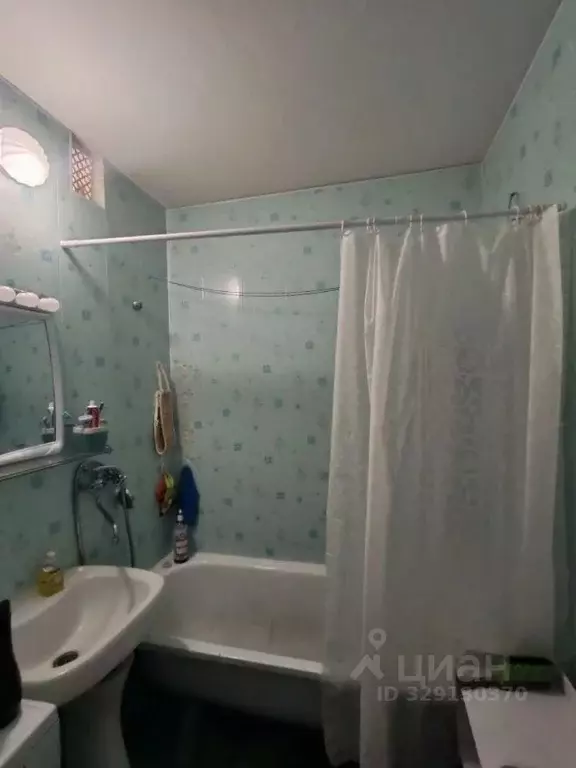 Студия Курская область, Курск ул. Бойцов 9-й Дивизии, 191 (40.4 м) - Фото 2