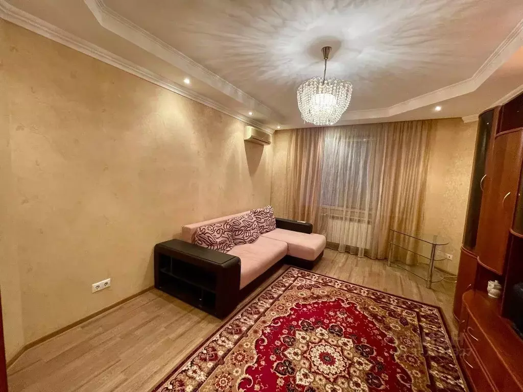 3-к кв. Волгоградская область, Волгоград ул. Елисеева, 15А (68.5 м) - Фото 2