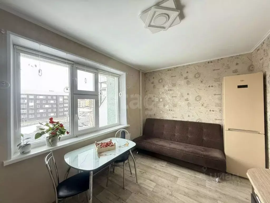 3-к кв. Ямало-Ненецкий АО, Ноябрьск Советская ул., 66 (75.1 м) - Фото 1