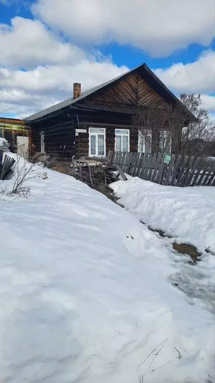 Дом в Свердловская область, Первоуральск муниципальный округ, пос. ... - Фото 1