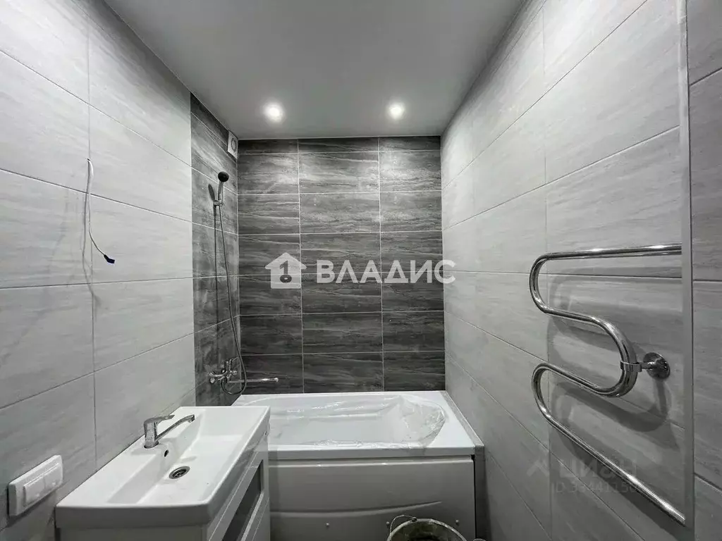 2-к кв. Бурятия, Улан-Удэ 142-й мкр, 7 (58.9 м) - Фото 2