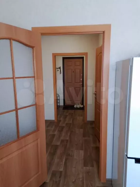 1-к. квартира, 40 м, 1/10 эт. - Фото 0