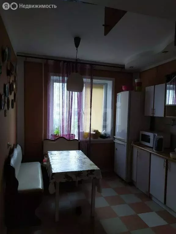 3-комнатная квартира: Новосибирск, улица Лебедевского, 2 (64 м) - Фото 0