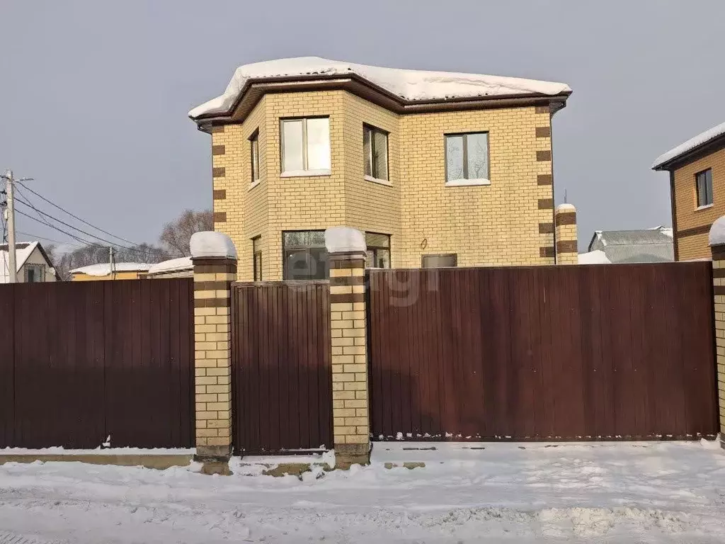 Дом в Московская область, Люберцы городской округ, Красково пгт, ... - Фото 1