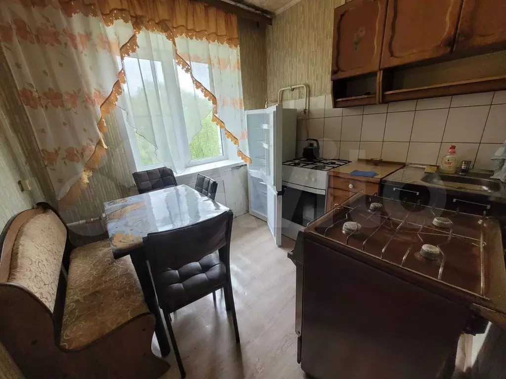 1-к. квартира, 31 м, 5/5 эт. - Фото 0