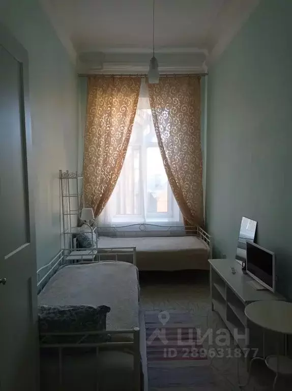 Комната Санкт-Петербург Литейный просп., 33 - Фото 0
