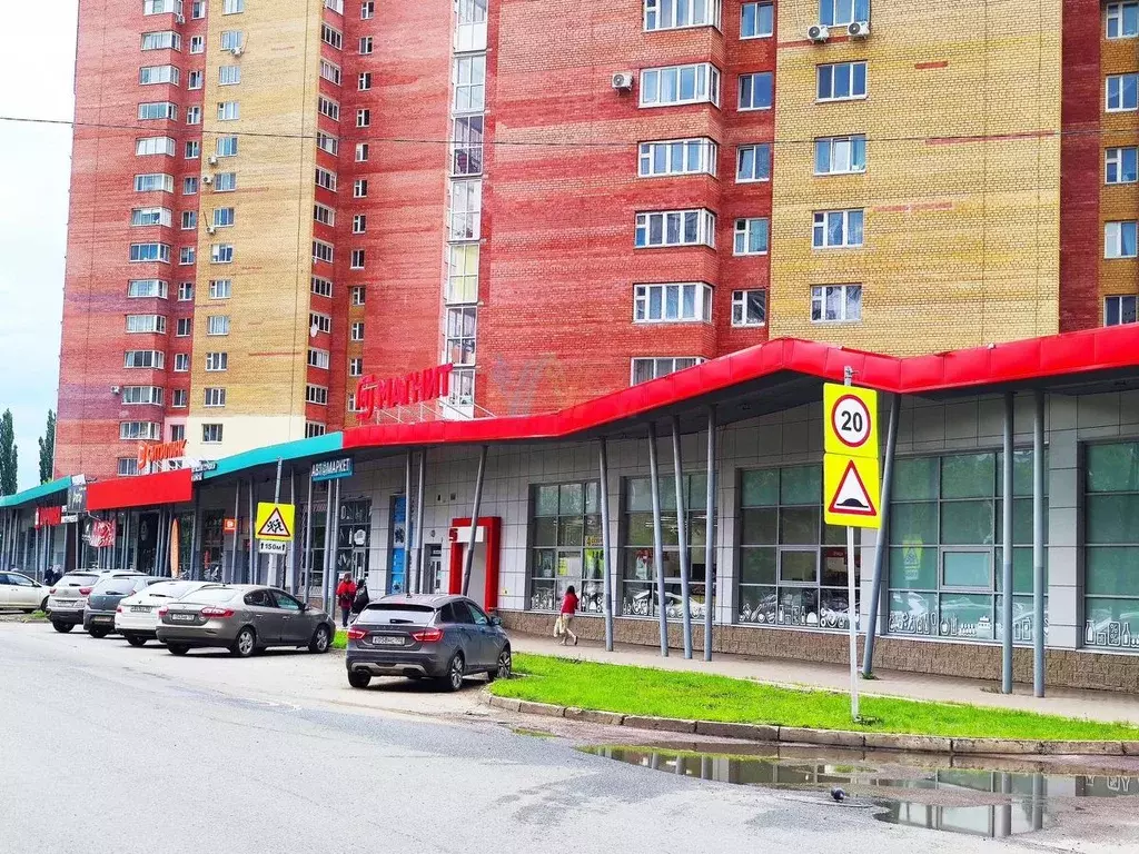 Торговая площадь в Башкортостан, Уфа бул. Баландина, 9 (469 м) - Фото 1
