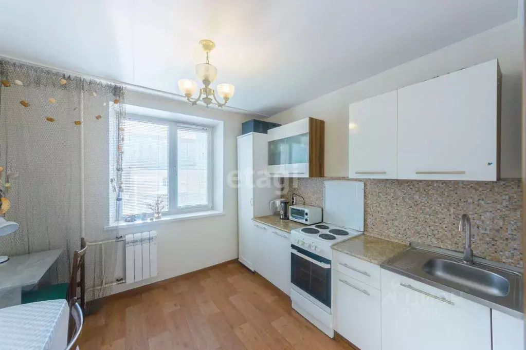 1-к кв. Тюменская область, Тюмень ул. Мельникайте, 127а (33.6 м) - Фото 1