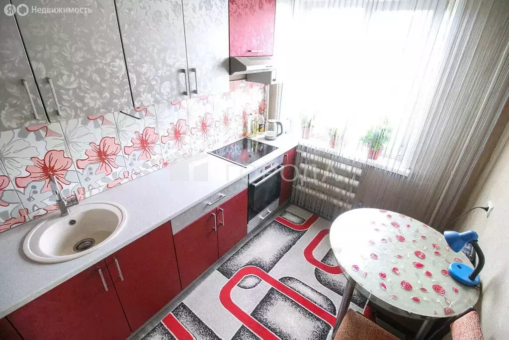 3-комнатная квартира: Барнаул, Павловский тракт, 263 (60 м) - Фото 1