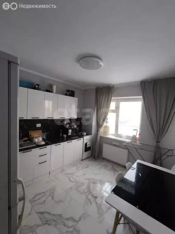 1-комнатная квартира: Якутск, улица Дежнёва, 30 (36 м) - Фото 1