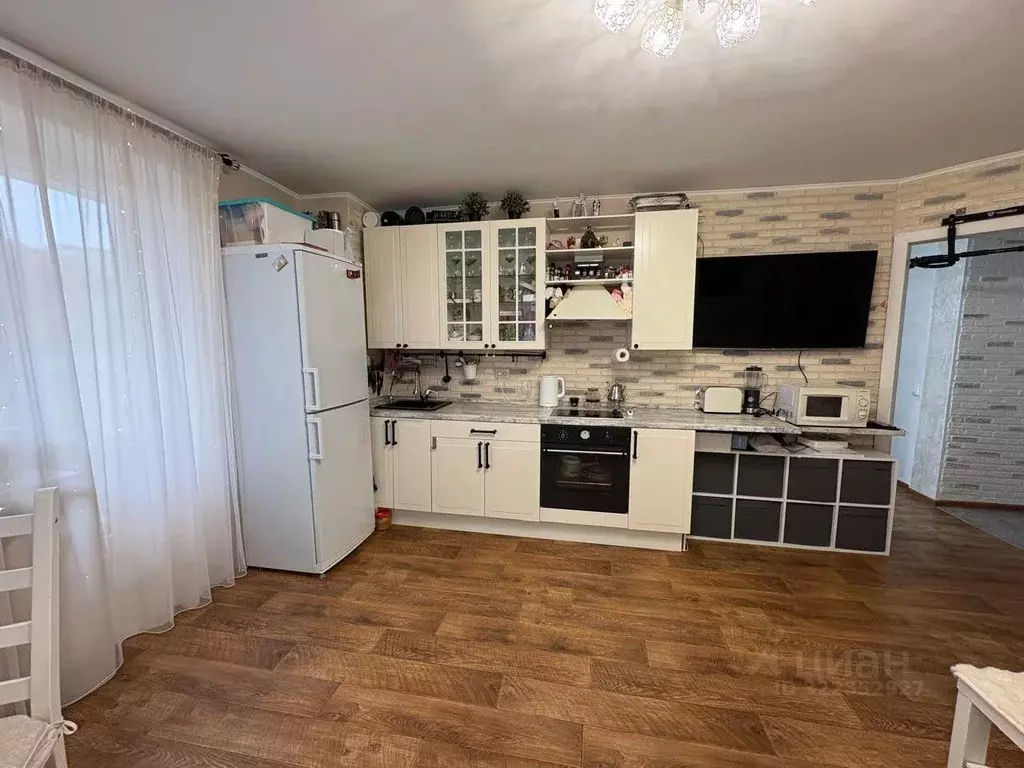 2-к кв. Башкортостан, Уфа Кавказская ул., 12 (66.3 м) - Фото 2