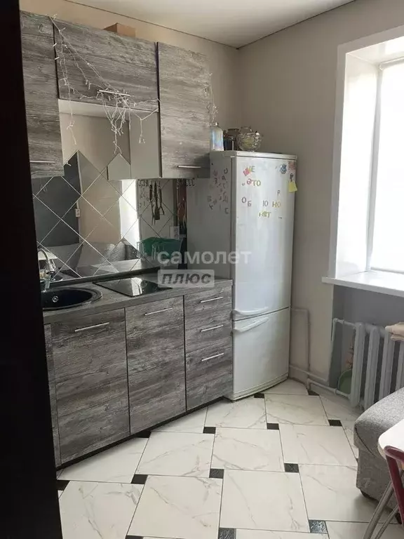 2-к кв. Курская область, Рыльск ул. Розы Люксембург, 95 (51.8 м) - Фото 0