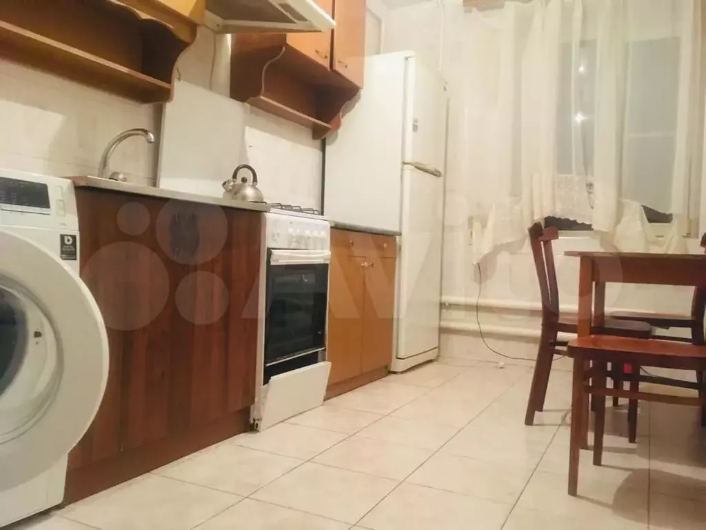 3-к. квартира, 70 м, 3/9 эт. - Фото 0