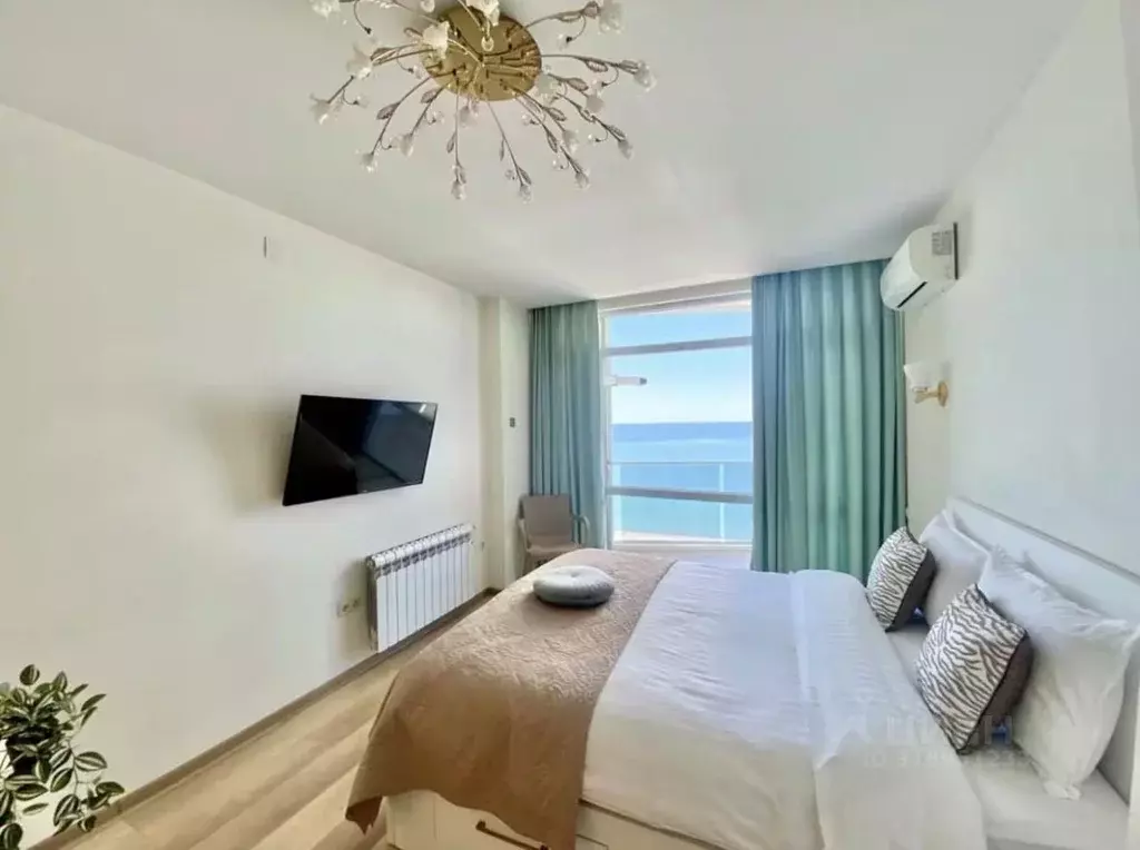 2-к кв. Крым, Ялта ул. К. Маркса, 18А (68.0 м) - Фото 0