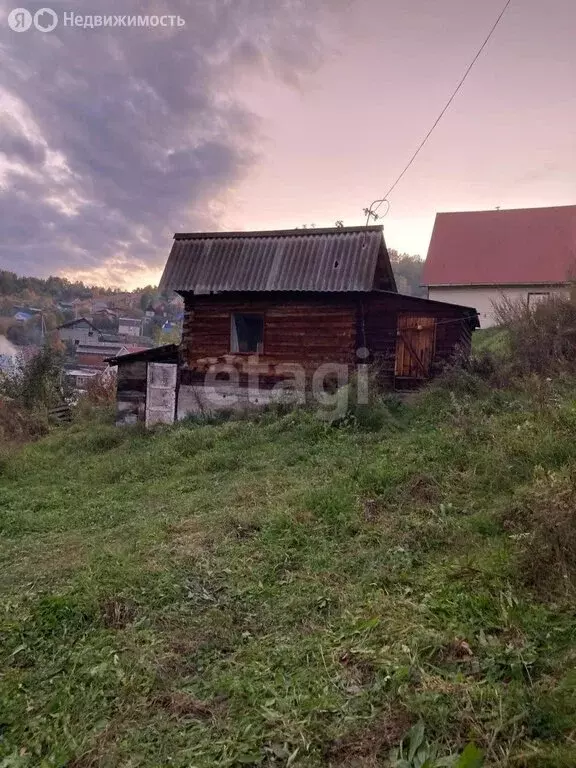 Участок в Горно-Алтайск, Рябиновая улица (5.1 м) - Фото 0