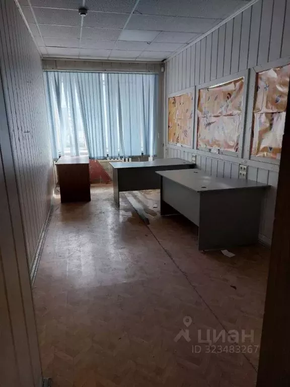 Офис в Кемеровская область, Топки ул. Революции, 8 (30 м) - Фото 2