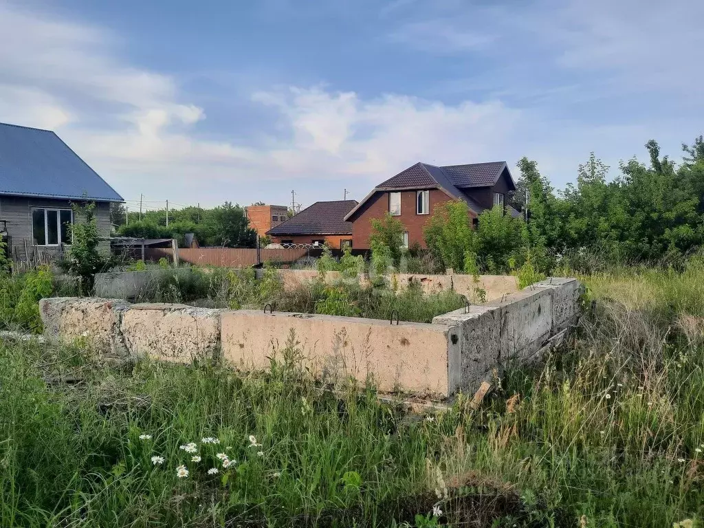 Участок в Алтайский край, Бийск городской округ, пос. Нагорный пер. ... - Фото 1
