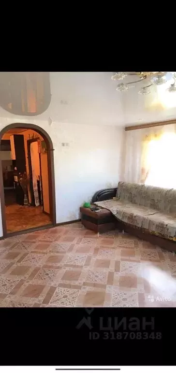 Дом в Оренбургская область, с. Шарлык ул. Заречная, 61 (63 м) - Фото 1
