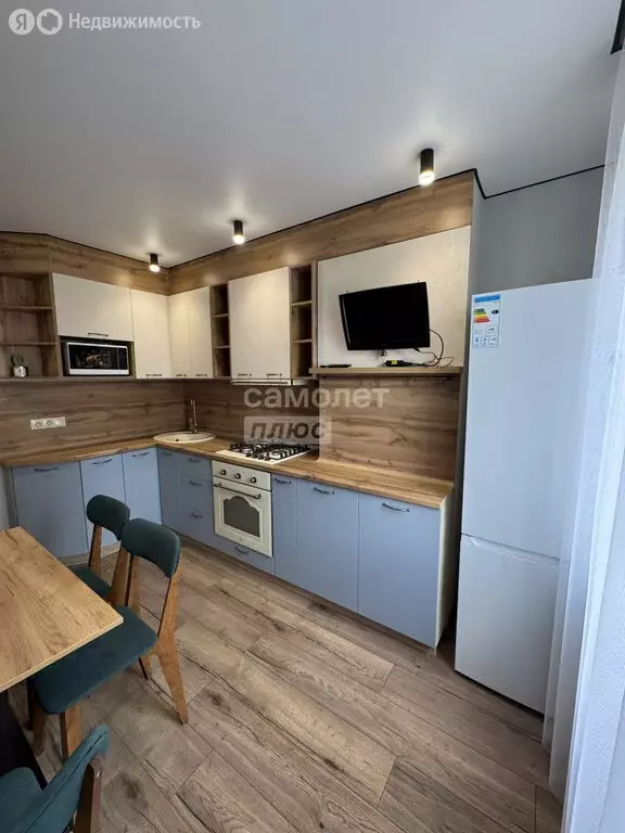 2-комнатная квартира: Ижевск, Автозаводская улица, 13 (55 м) - Фото 0