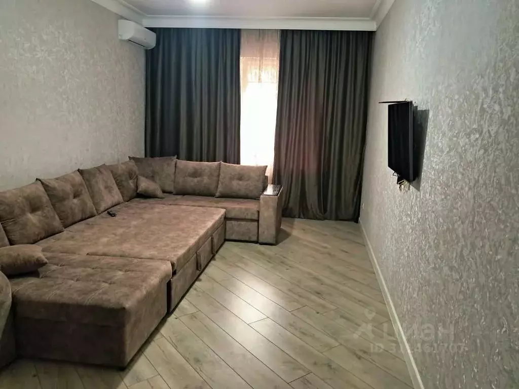 2-к кв. Дагестан, Каспийск ул. Молодежная, 2к2 (73.0 м) - Фото 1