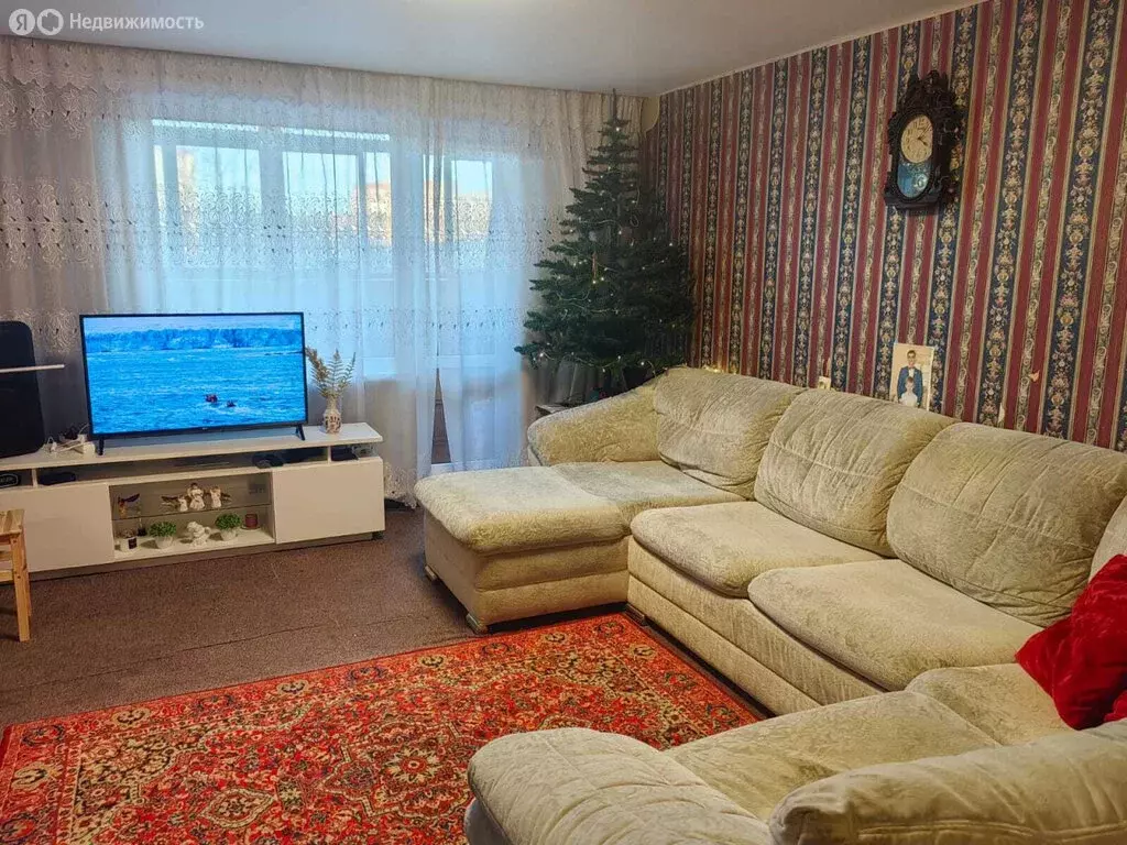 4-комнатная квартира: Екатеринбург, улица Новгородцевой, 3 (78 м) - Фото 0