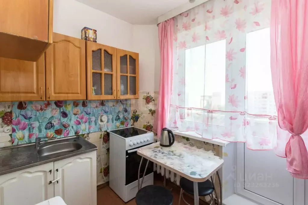 1-к кв. Тюменская область, Тобольск 9-й мкр, 16А (37.7 м) - Фото 2