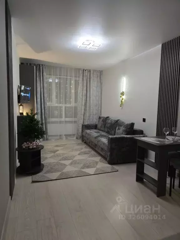 Студия Московская область, Красногорск городской округ, д. Глухово ул. ... - Фото 1